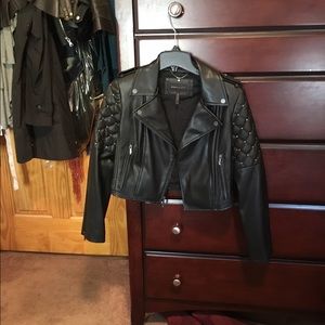 BCBG MAXAZRIA LEATHER SHORT JACKET WOMENS