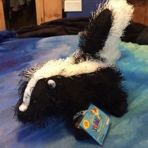 Webkinz skunk