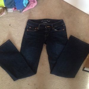 Dark wash American eagle jeans