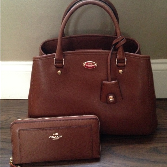 Coach Wallet - Picture 2 of 2