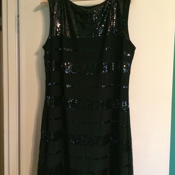 NWT White House Black Market Sequin Dress in XL.