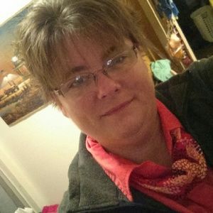 Meet your Posher, Kendra