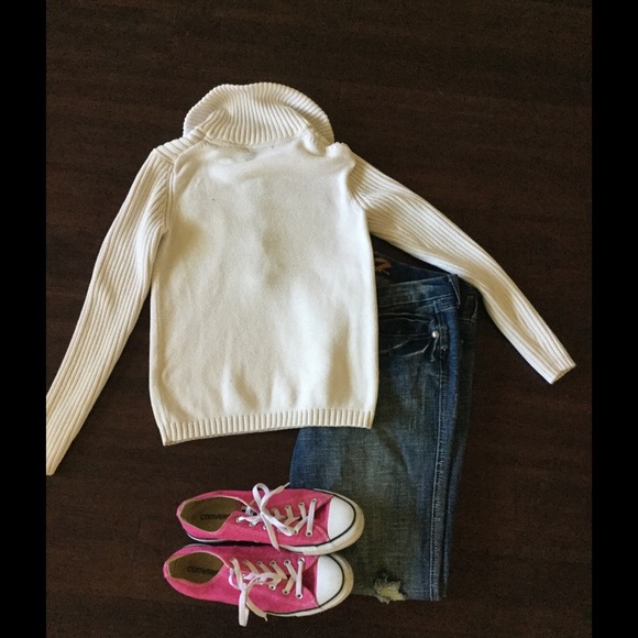 Tommy Hilfiger sweater - Picture 2 of 3