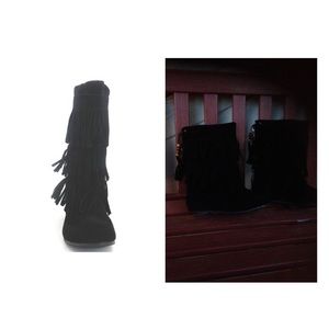 Black fringed boots 5.6/6