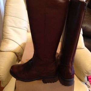 Ugg tall boot