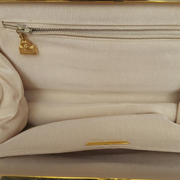 ****SOLD****  Purse - Picture 3 of 4