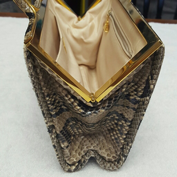 ****SOLD****  Purse - Picture 4 of 4