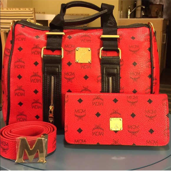 Purse, belt and wallet
