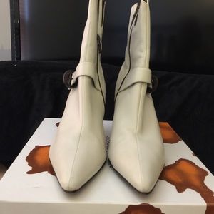 Donald J Pliner ankle boots