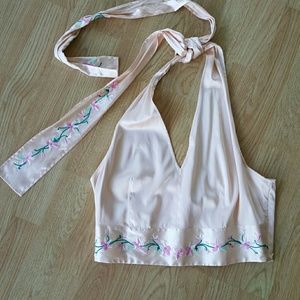 **92 % SILK **Deep V crop halter