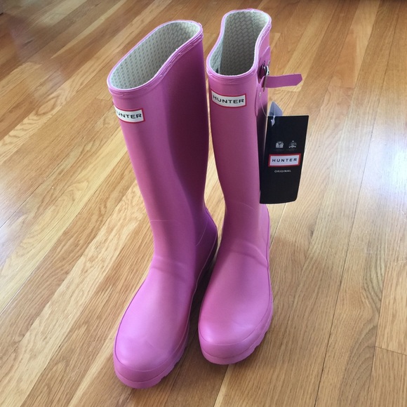 Bubble gum pink tall hunter boots