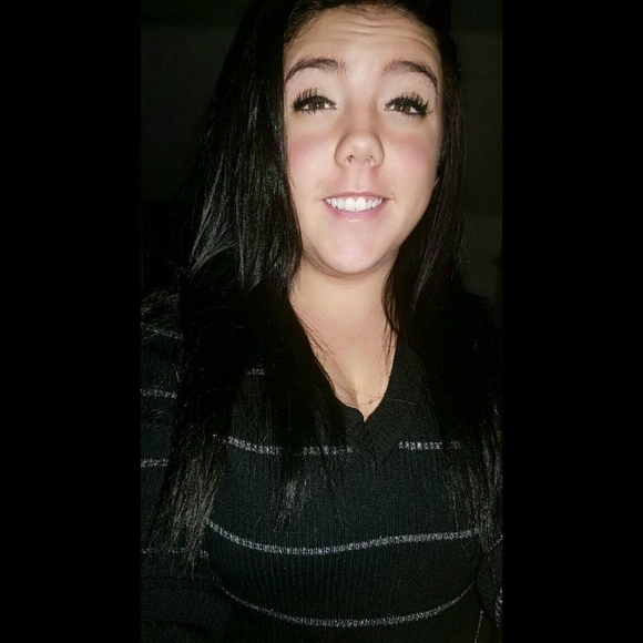 Meet your Posher, Jade