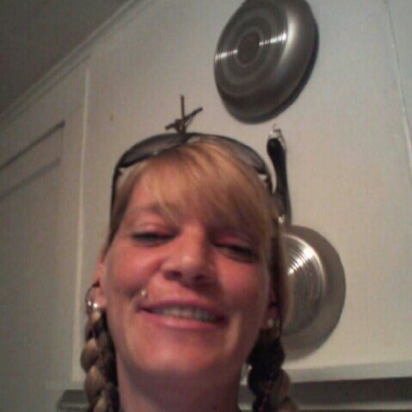 Meet your Posher, Jody - Picture 1 of 1