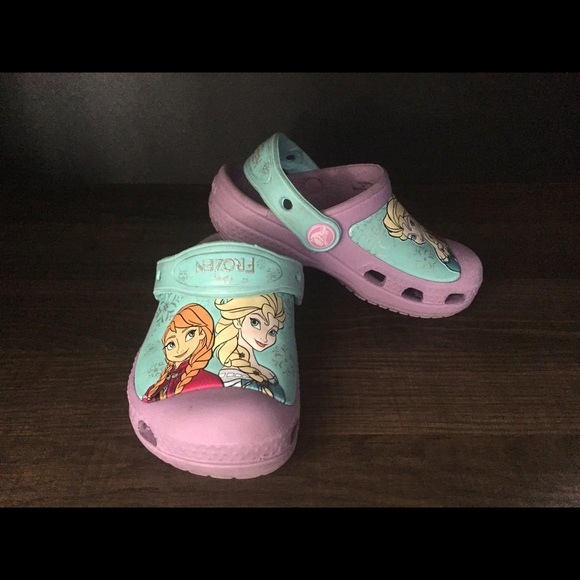 Frozen crocs