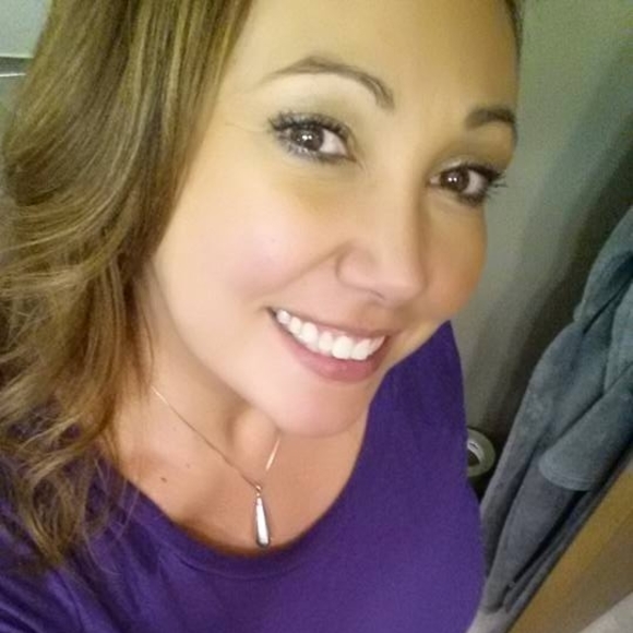 Meet your Posher, Monica