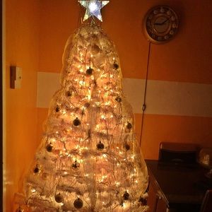 Meet your Posher, Nelly