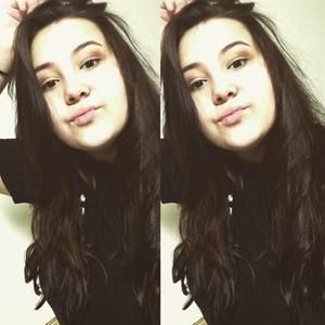 Meet your Posher, Janessa