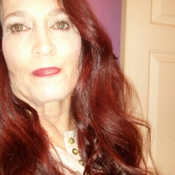 Meet your Posher, Joann
