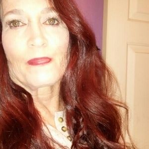 Meet your Posher, Joann