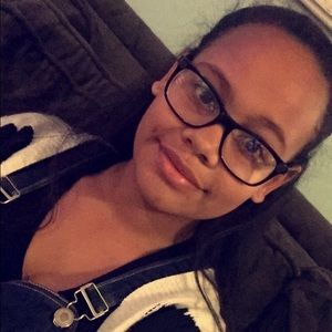 Meet your Posher, Jordyn