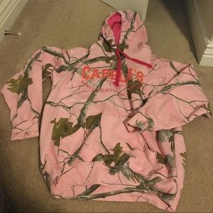Pink camo Cabelas hoodie