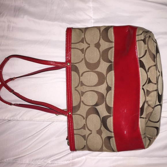 Coach bag tan with red stripe