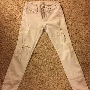 Distressed Light Grey Jeggings