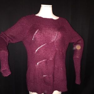 Burgundy sweater in excellent condition