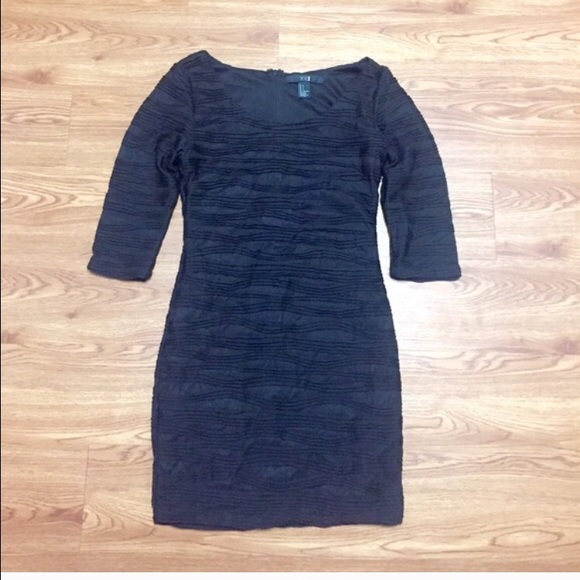 long sleeved bandage dress - Picture 3 of 3