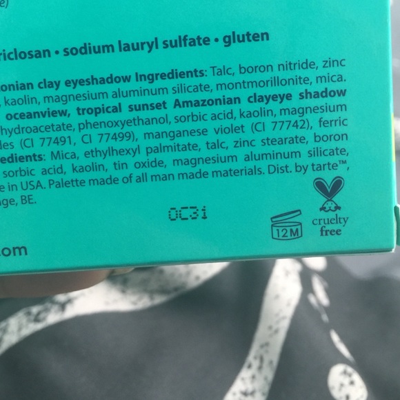 Tarte "Golden Days & Sultry Nights" palette! - Picture 2 of 4