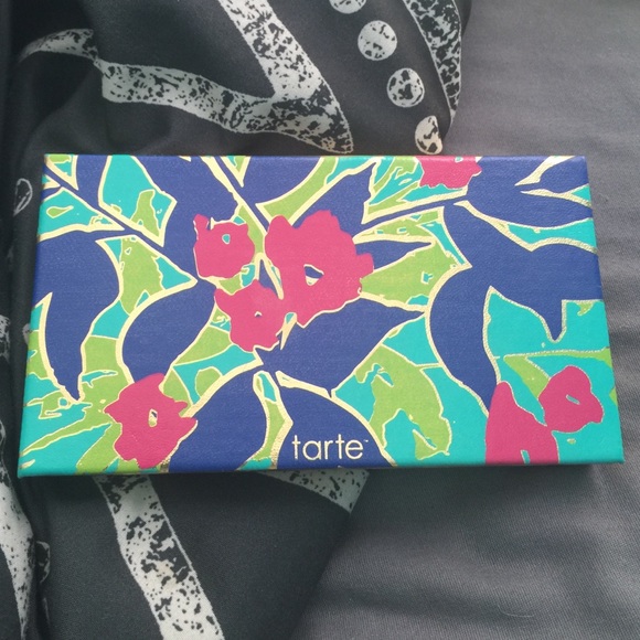 Tarte "Golden Days & Sultry Nights" palette! - Picture 1 of 4