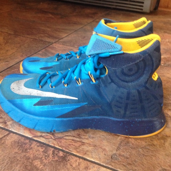 Nike Zoom Hyper Rev - Picture 2 of 4