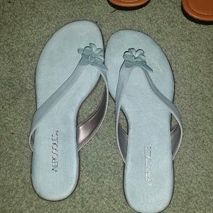 NWOT AEROSOLES BABY BLUE SANDALS