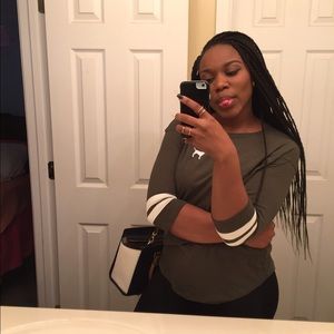 Meet your Posher, Jonnita