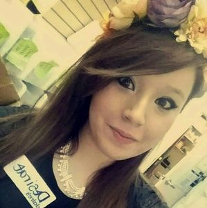 Meet your Posher, Desirae