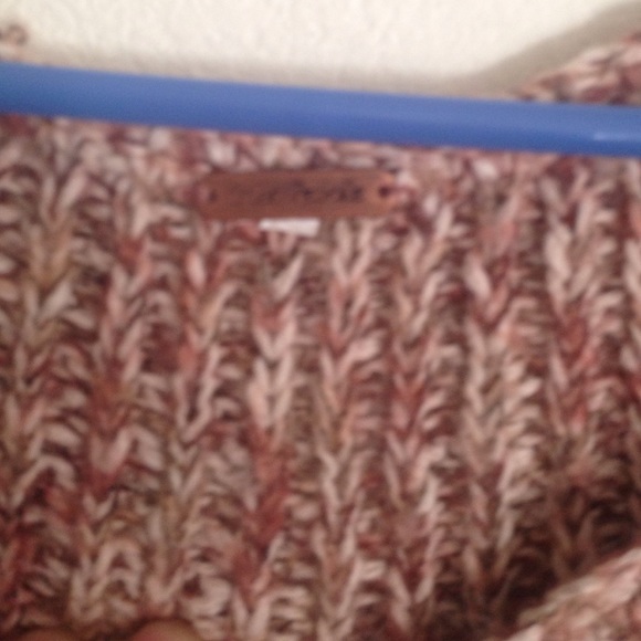 Free People sweater size M/L - Picture 3 of 3