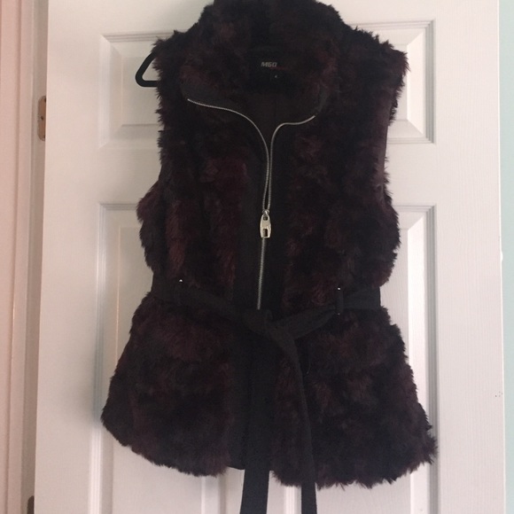 Reddish black fur vest