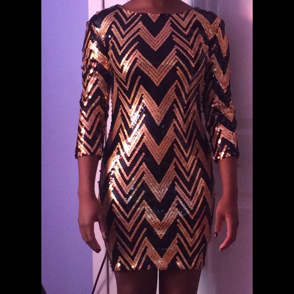 Black & Gold Sequence Night Out Dress - Picture 2 of 4