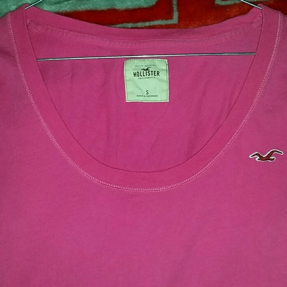 Hollister long sleeved shirt