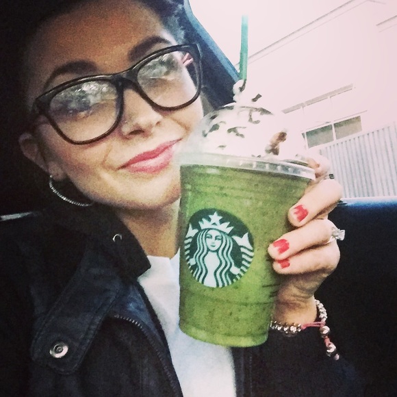 Meet your Posher, Kay