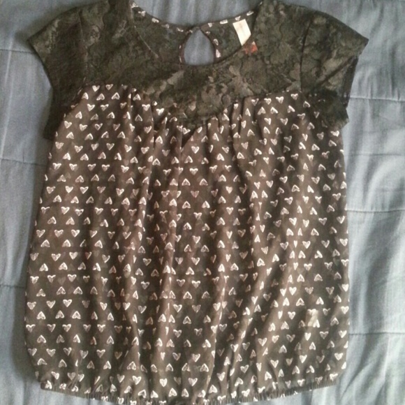 Black Lace/Heart Shirt