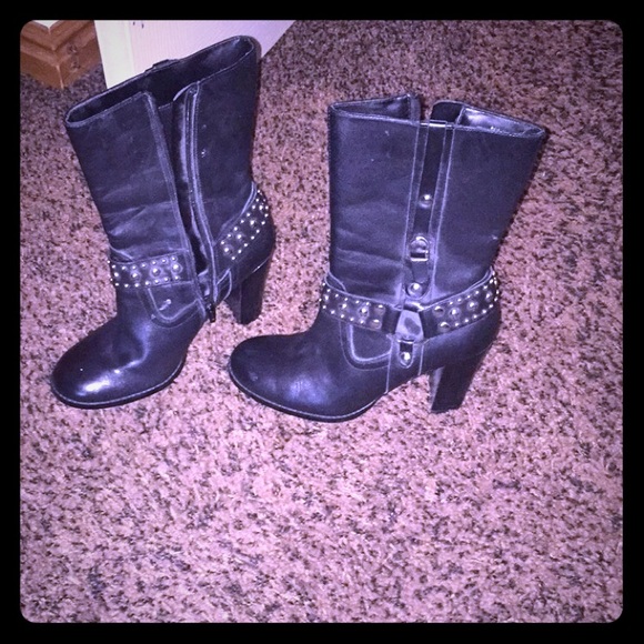 Black heeled boots real leather