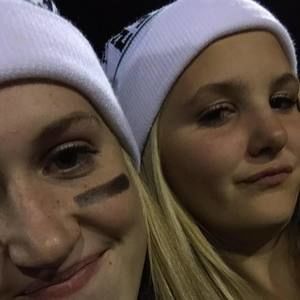 Meet your Posher, Cara