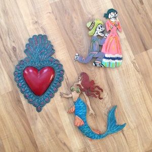 Mexican tin art. Hand painted.