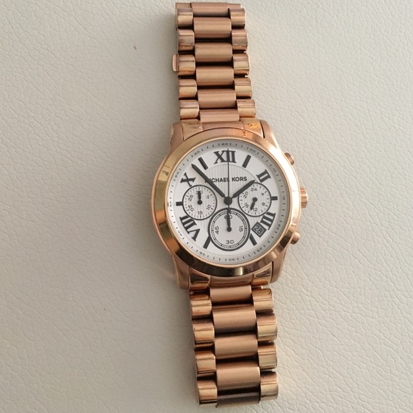 Michael Kors rose gold watch