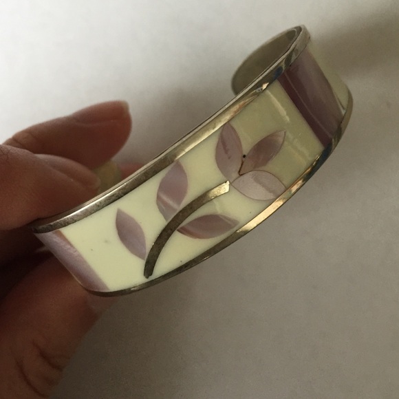 Shell cuff sterling silver