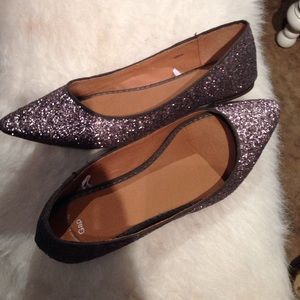 Gap glitter flats great condition