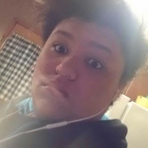 Meet your Posher, Alaynee