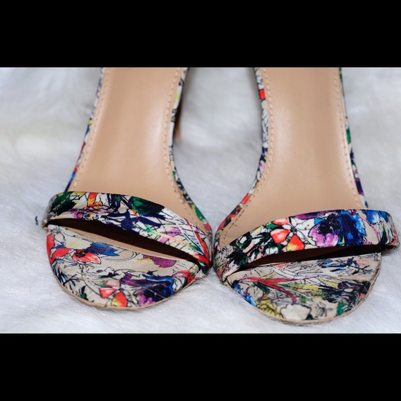 I have too many same style. - Picture 2 of 3