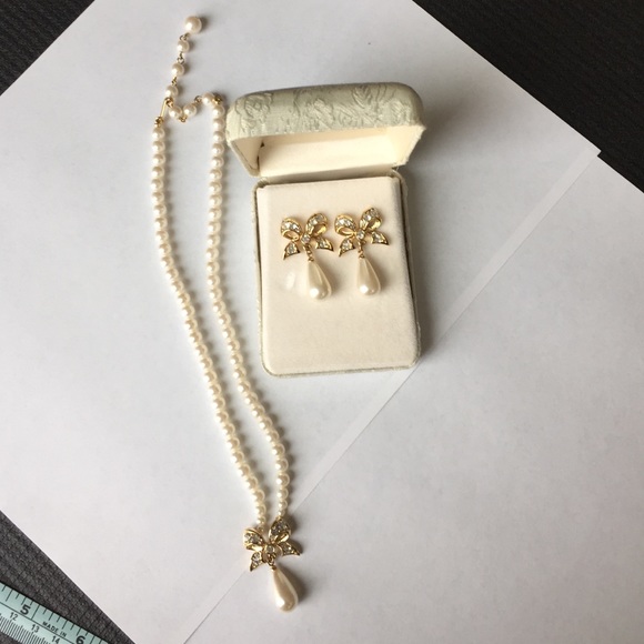 Marvella pearl drop earrings and necklace